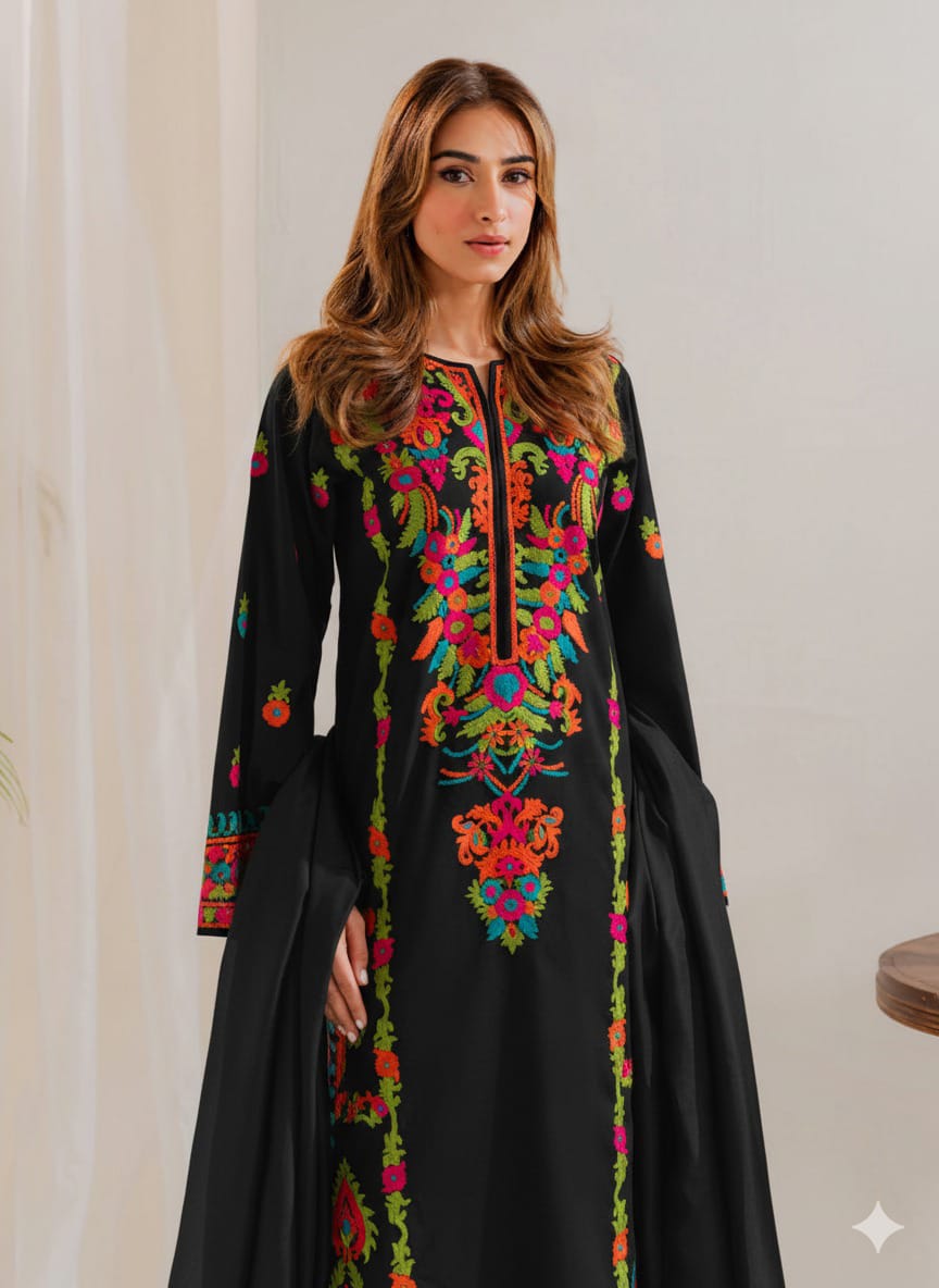 Julia Black 3Pcs