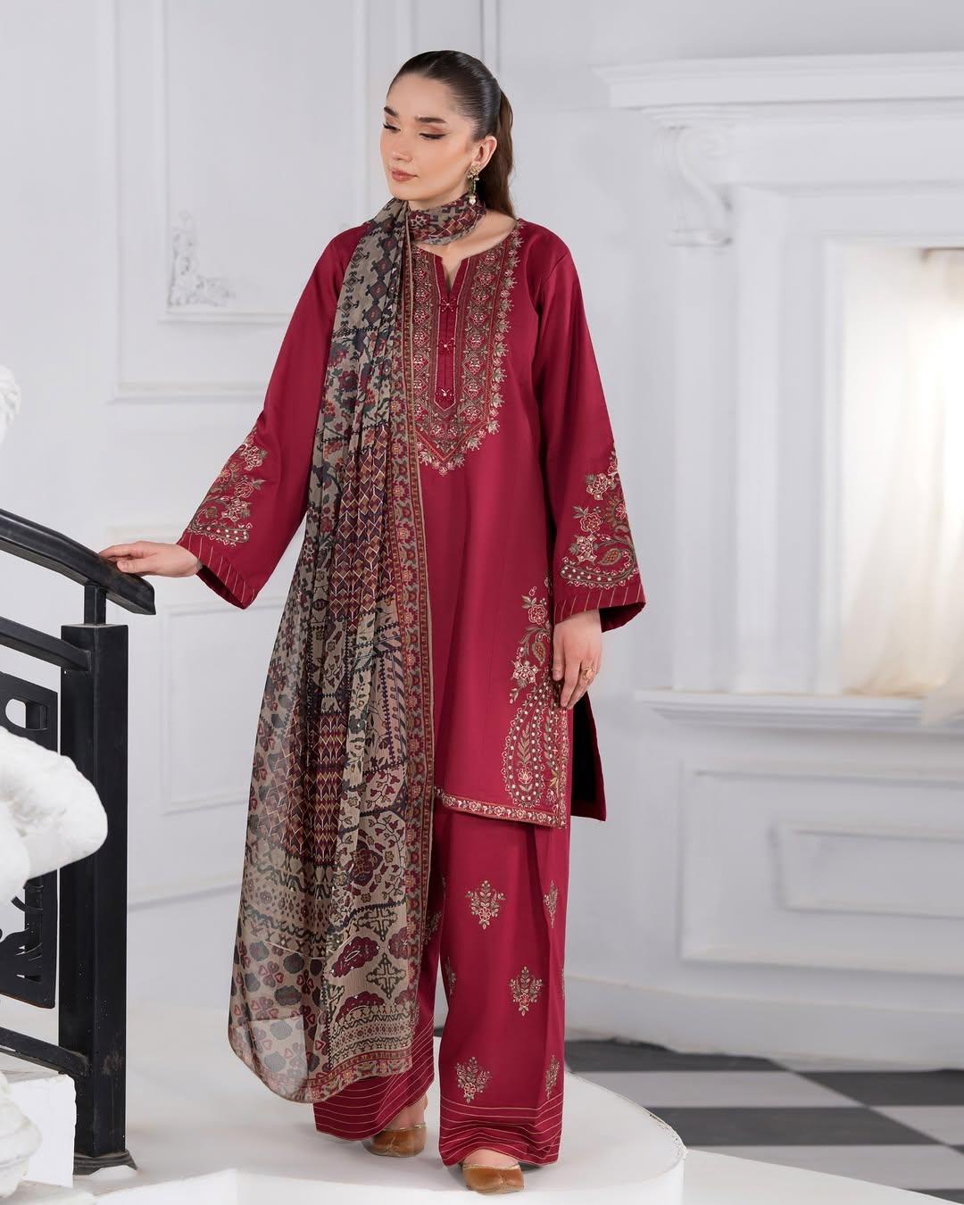 Anaya (Farshi Shalwar)