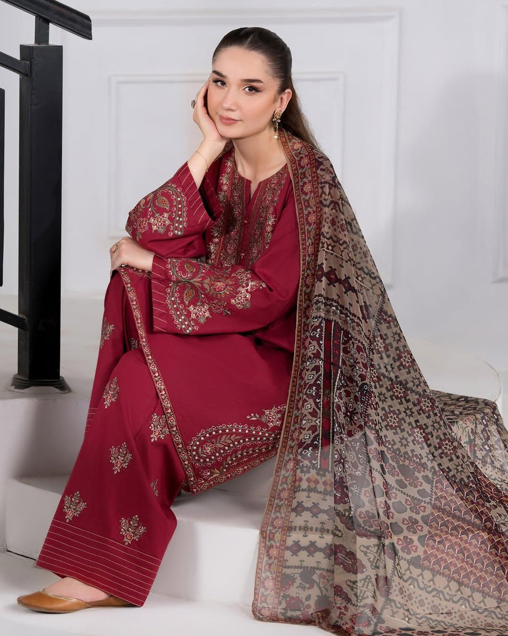 Anaya (Farshi Shalwar)